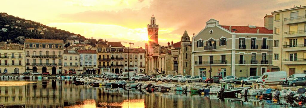 Traversée Sète Tanger Ferry Maroc Réservation de Traversée en ferries vers le Maroc.